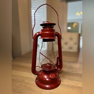Stansport 12” Hurricane Res Kerosene Lantern